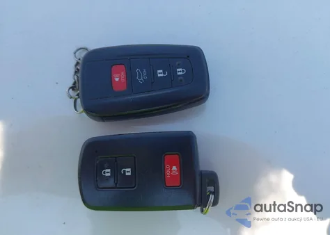 2021 Toyota Highlander Xle from USA, damaged, VIN 5TDGZRAH6MS515004